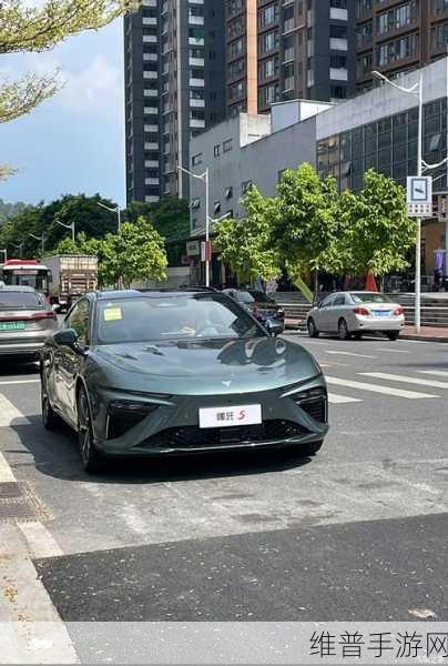 哪吒S猎装版震撼登场,颜值与性价比并存,能否征服你的心?